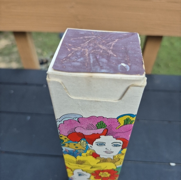 Vintage 70s Fireplace Match Box With Matches - Picture 5 of 5